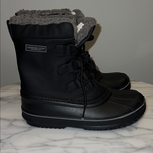 London Fog Black Snow Boots with Gray Lining Size 3 - Picture 4 of 8
